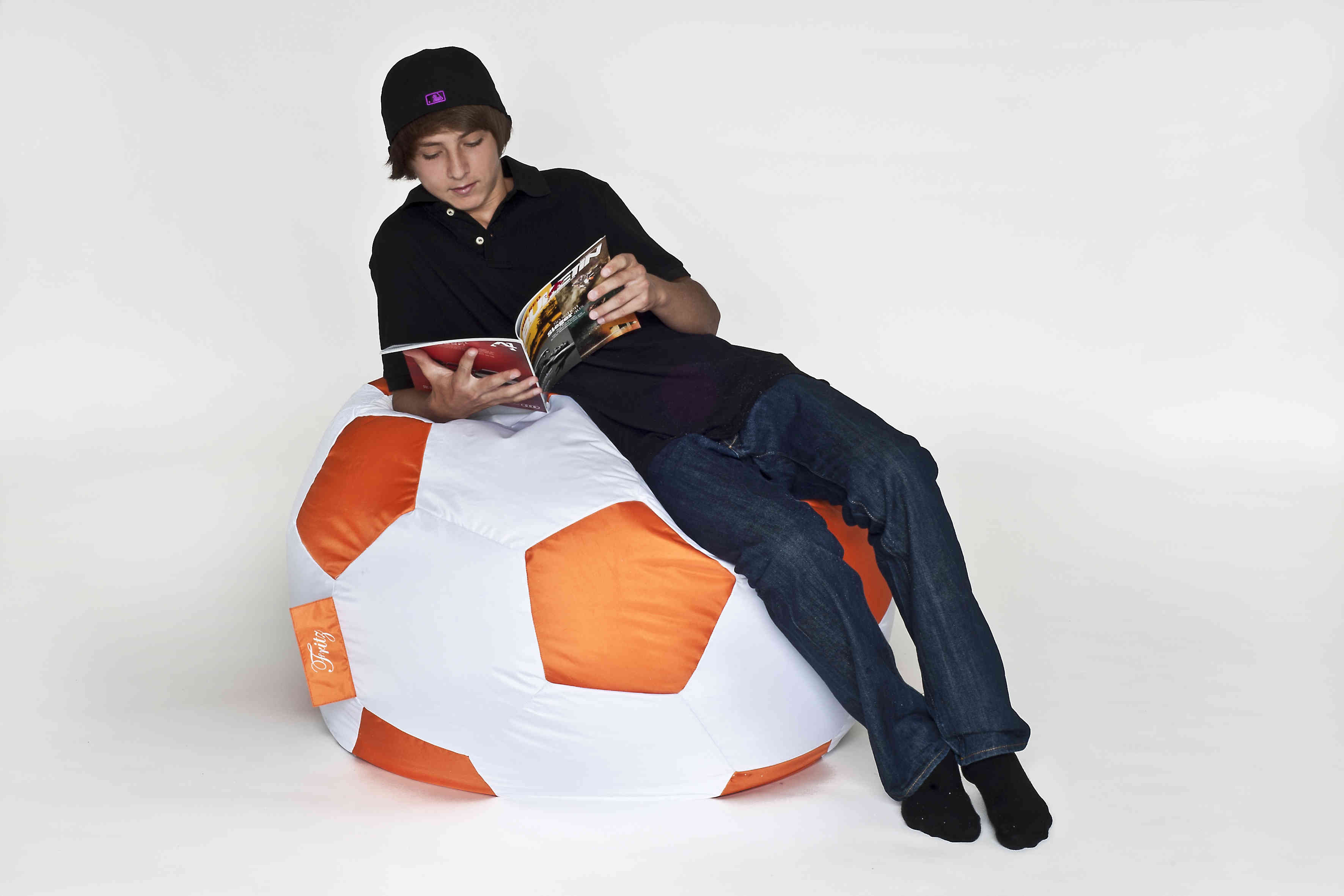 Fritz-Sitzsack Fussball orange